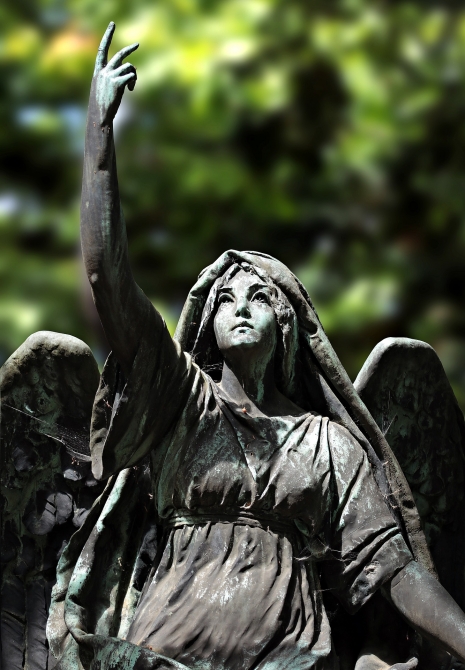 Statue av engel