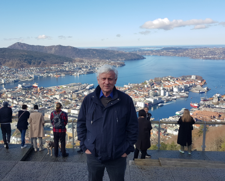 Foto av Stein Kuhnle fra Fløyen med utsikt over Bergen