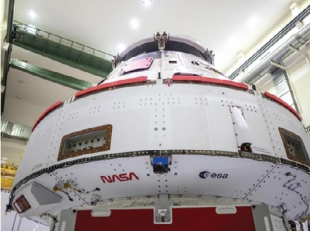 Prototech delivers the hydrophobic filters for the European Service Module, which is ESA’s contribution to the manned NASA’s Orion spacecraft. Photo: NASA/ Frank Michaux