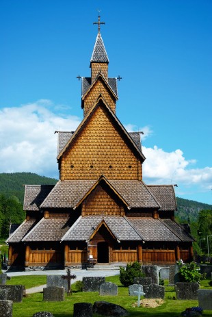 Heddal stavkirke. Foto: Wikipedia