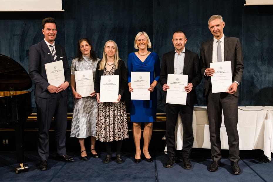 Den matematisk-naturvitenskapelige klasse - nye medlemmer. Fra venstre: Tor Eldevik, Anna Nele Meckler, Inger Greve Alsos, Sigrun Halvorsen, Truls Raastad og B Pontus Persson