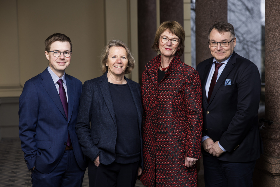 Gruppefoto av Terje Lohndal, Gunn Elisabeth Birkelund, Lise Øvreås og Kjetil Tasken.