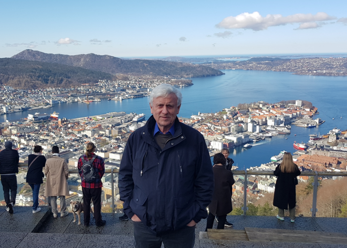 Foto av Stein Kuhnle fra Fløyen med utsikt over Bergen